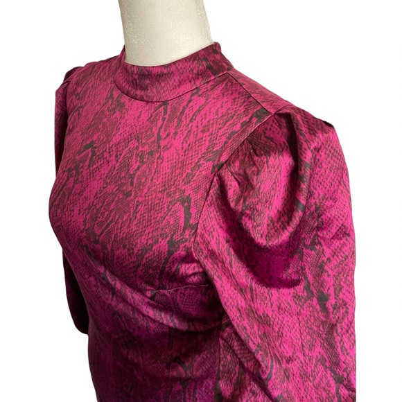 Purple snake print open back mini dress - Picture 7 of 12